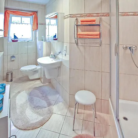 Ferienwohnung Neustrelitz * 노이슈트렐리츠
